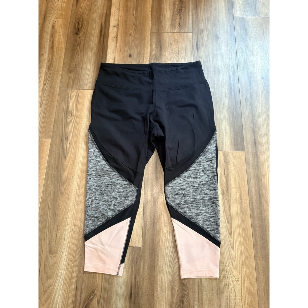 Lane Bryant Cropped Capri Leggings Yoga Pants‎ Black Pink Women's 18 20